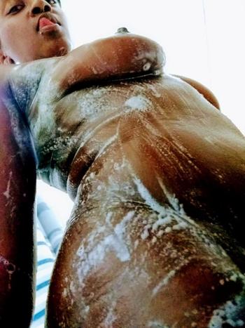 754-250-3862, 29  female escort, Syracuse