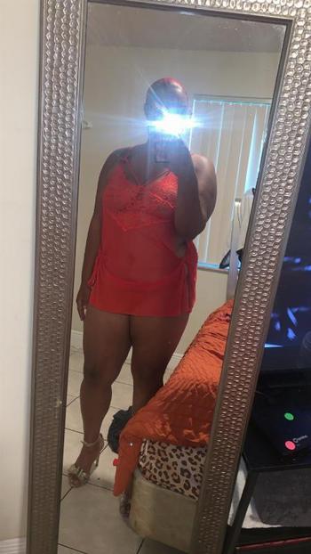 954-674-3132, 27  female escort, Syracuse