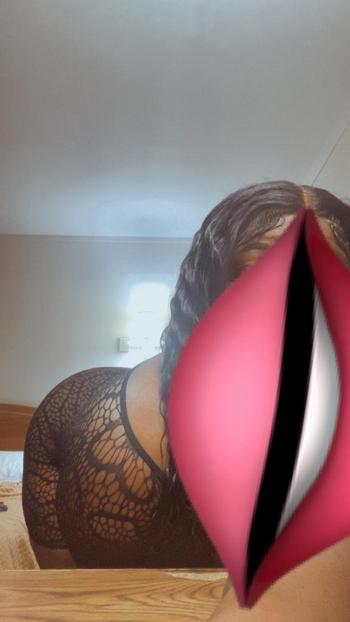 Scotty, 24  female escort, Syracuse